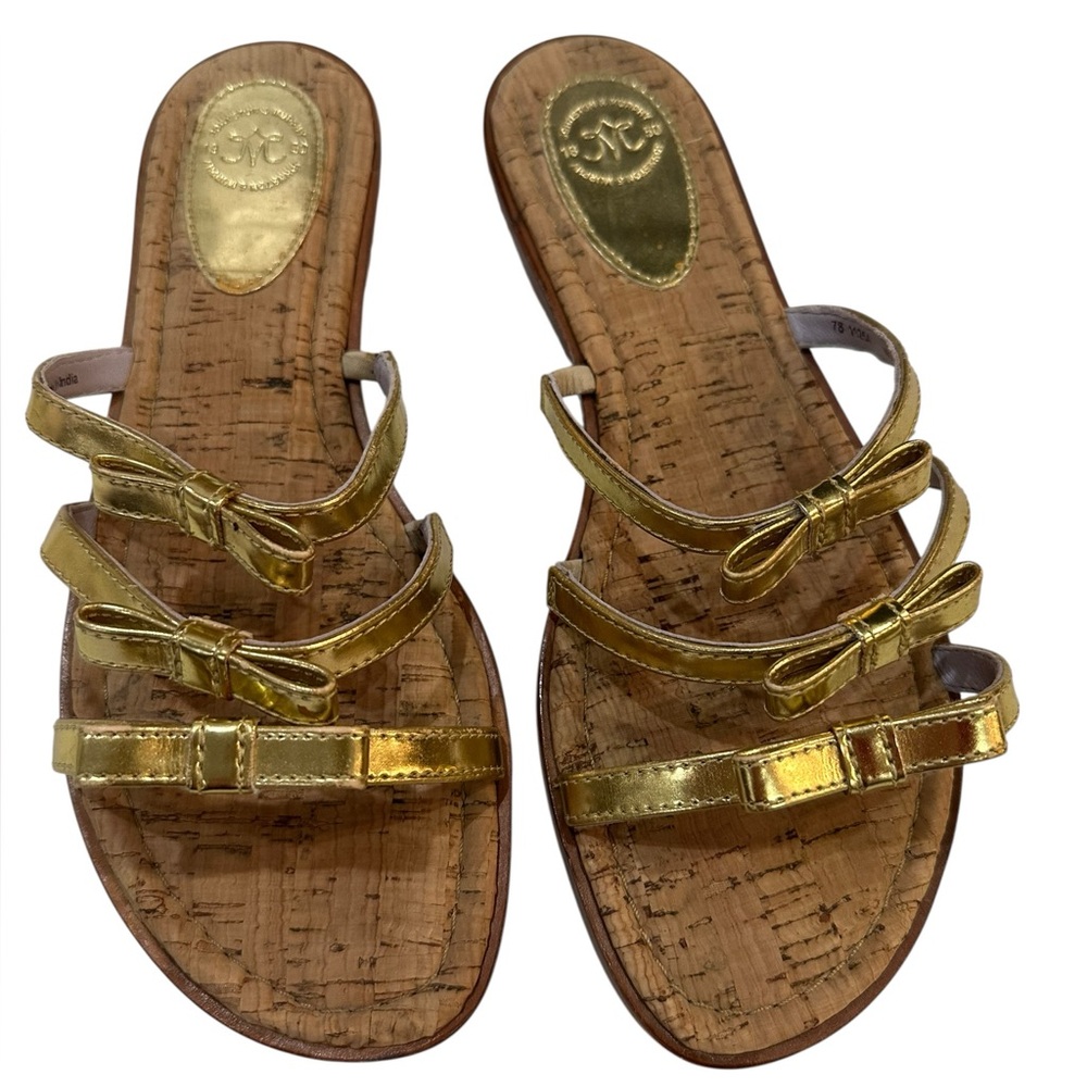 Johnston & Murphy strapped gold bow sandals